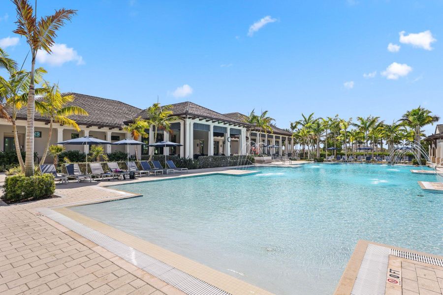 Clubhouse Pool