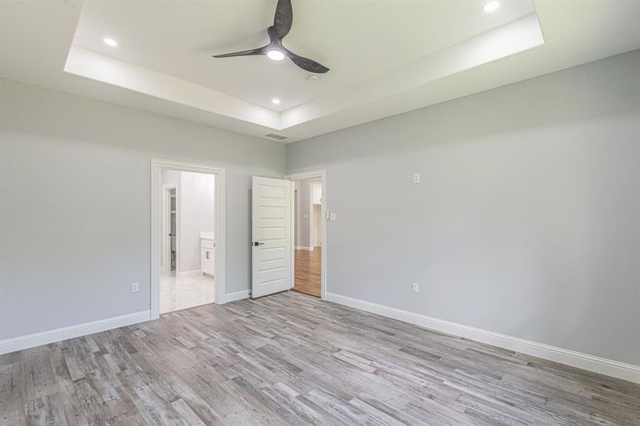 Spacious, unfurnished interior of a new home in , Runaway Bay (Image 36).