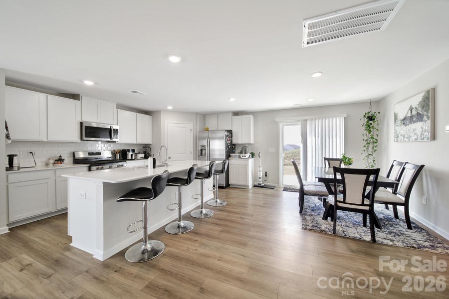 Furnished interior view inside a new home in , Edgemoor (Image 31).