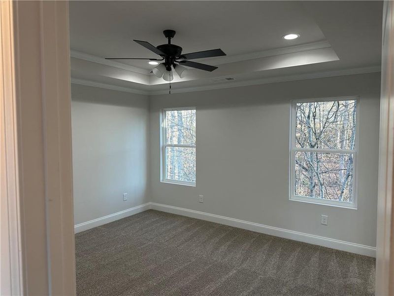 Spacious, unfurnished interior of a new home in , Alto (Image 12).