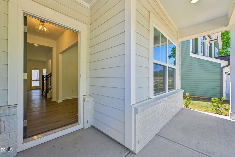 7-web-or-mls-Ken Dr-S2304-007