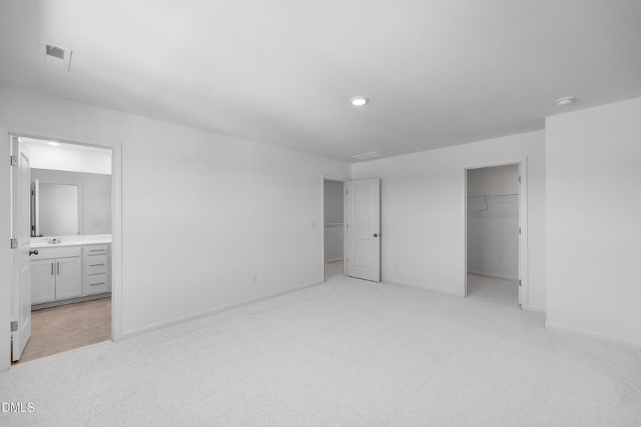 SUN_Stoneriver_Pic_Bradley_Bed3_1of2 SUN_Stoneriver_Pic_Bradley_Bed3_1of2