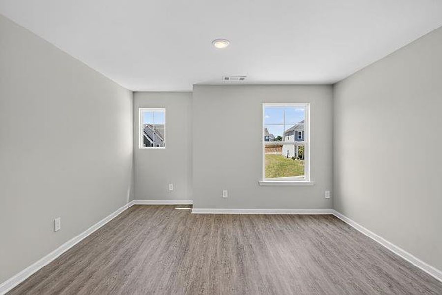 Spacious, unfurnished interior of a new home in Austin Ridge, Commerce (Image 36).