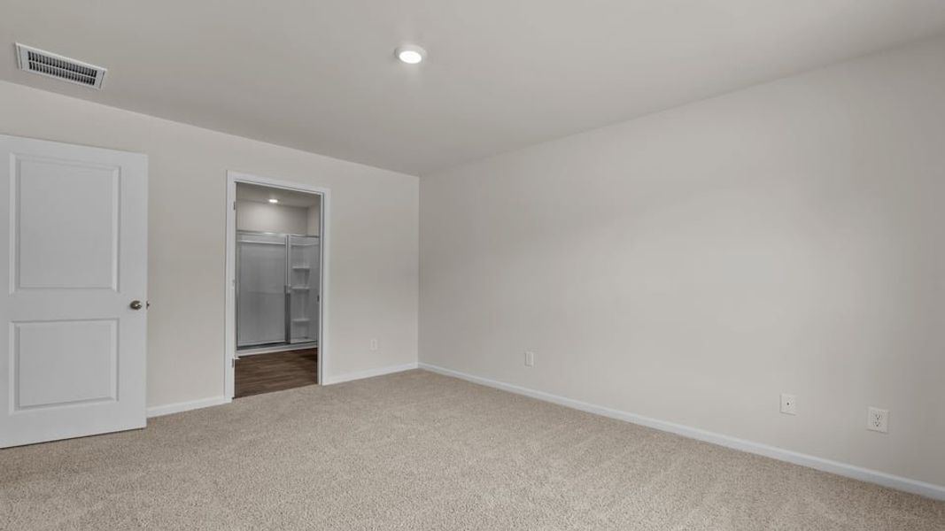 Representative unfurnished interior of a home built from the Cali by D.R. Horton in Hobbs Farm, Ayden (Image 28).