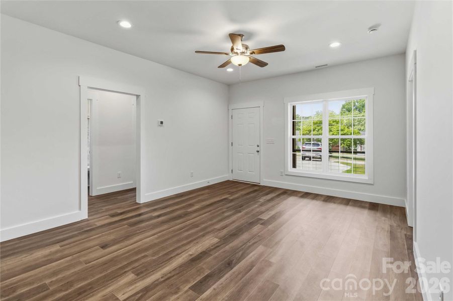 Spacious, unfurnished interior of a new home in , Chester (Image 29).