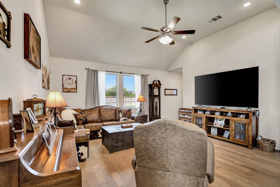 Furnished interior view inside a new home in , Waller (Image 36). Furnished interior view inside a new home in , Waller (Image 36).