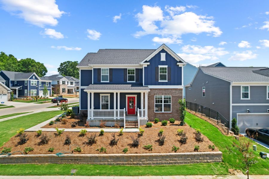 Representative exterior details of a home built from the Summerfield by Pulte Homes in Cannon Run, Concord (Image 3). Representative exterior details of a home built from the Summerfield by Pulte Homes in Cannon Run, Concord (Image 3).