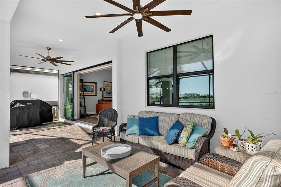 Furnished interior view inside a new home in , Lakewood Ranch (Image 38).