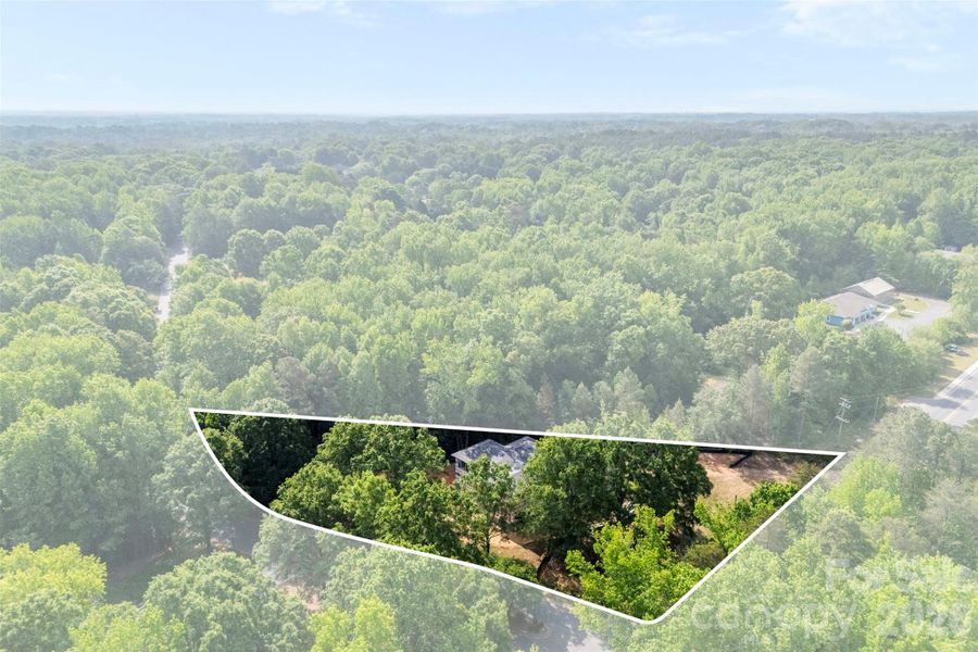 Natural landscape and outdoor views near  in Charlotte (Image 13).