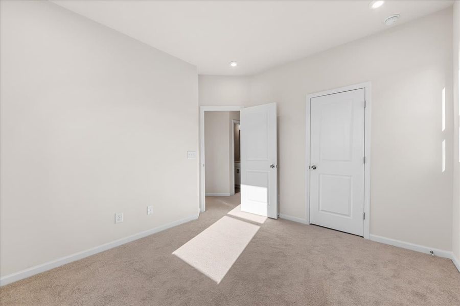 Spacious, unfurnished interior of a new home in Fifteen 15 Cannon, Charlotte (Image 32).