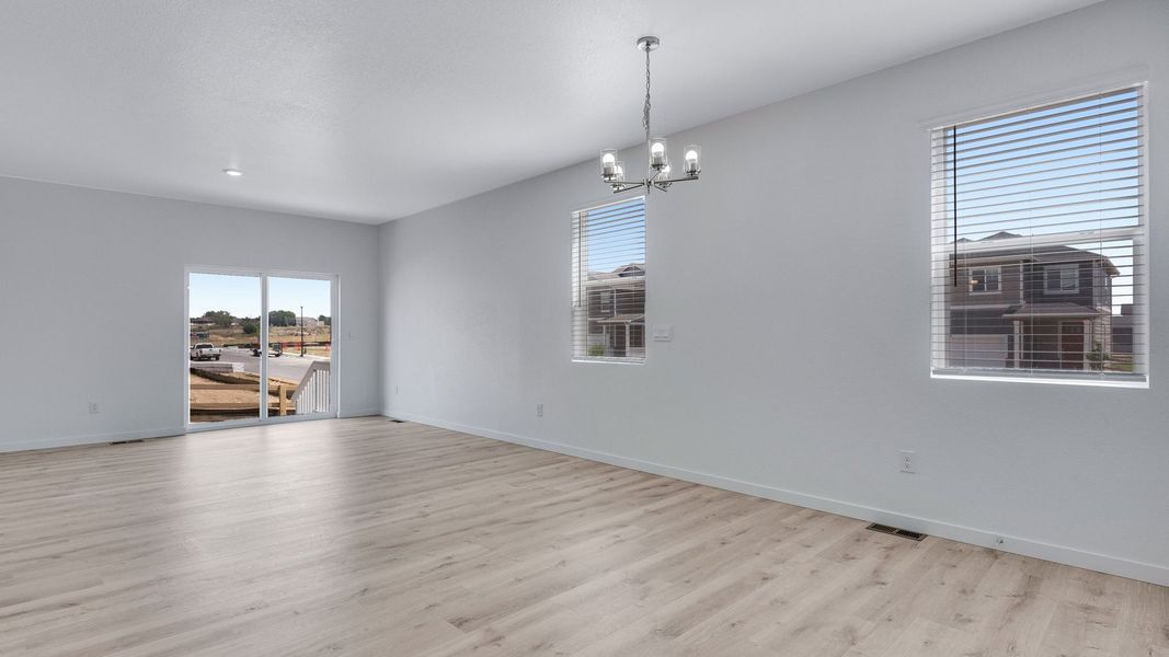 Spacious, unfurnished interior of a new home in Prairie Song, Windsor (Image 13).
