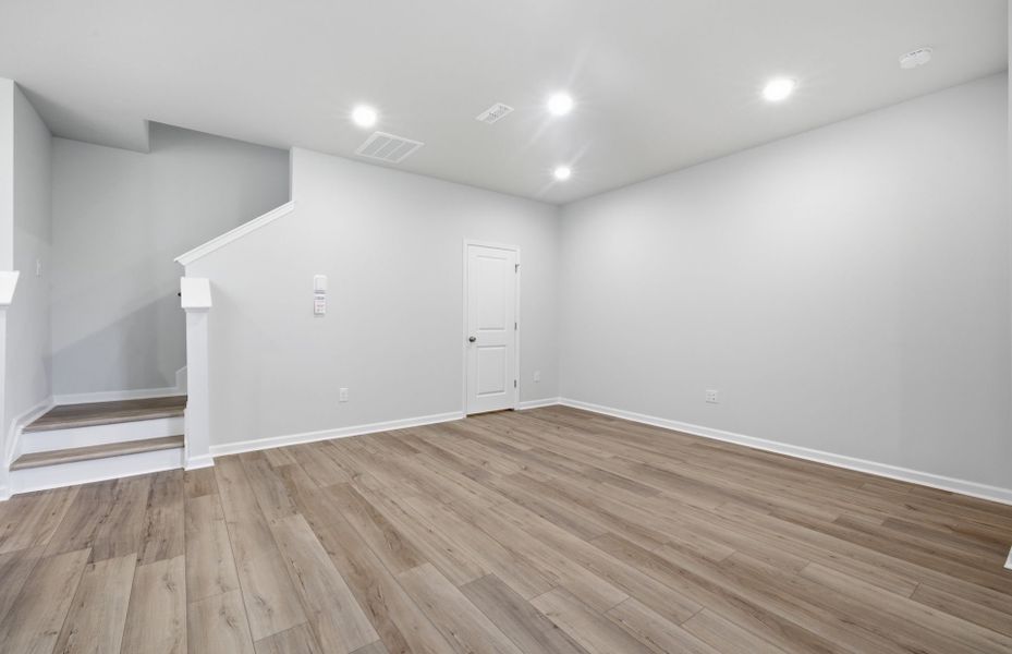 Spacious, unfurnished interior of a new home in Cambria, Garner (Image 25).