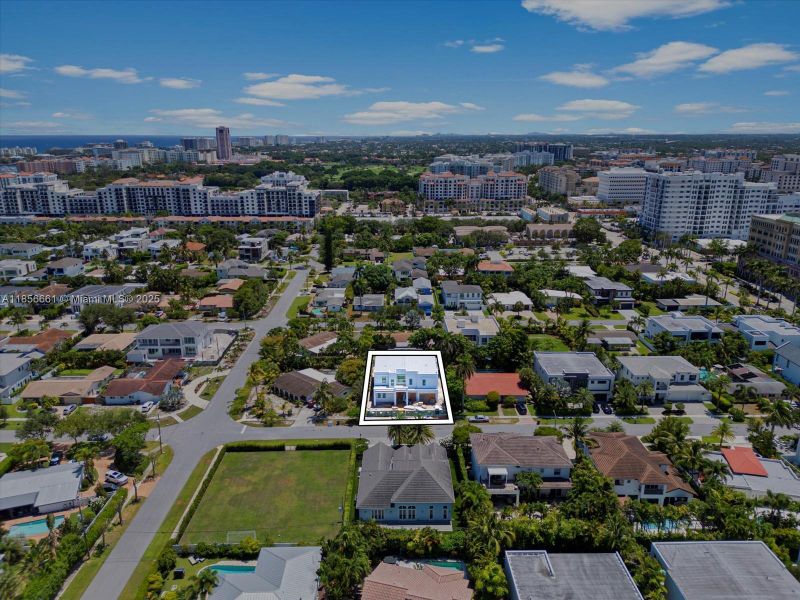 Image 10 of a home in . Image 10 of a home in .