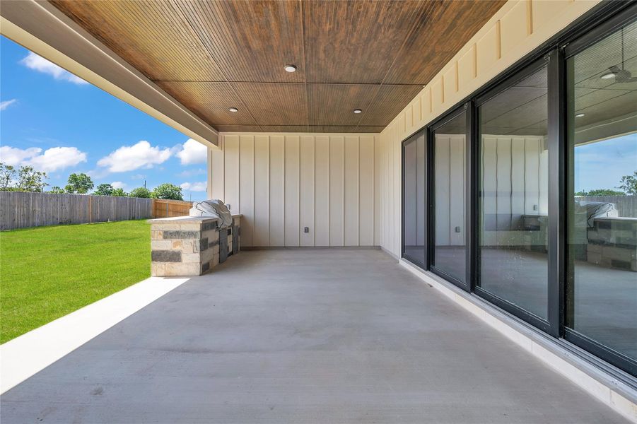 Exterior details and patio area of a home in King Oaks, Salado (Image 1). Exterior details and patio area of a home in King Oaks, Salado (Image 1).