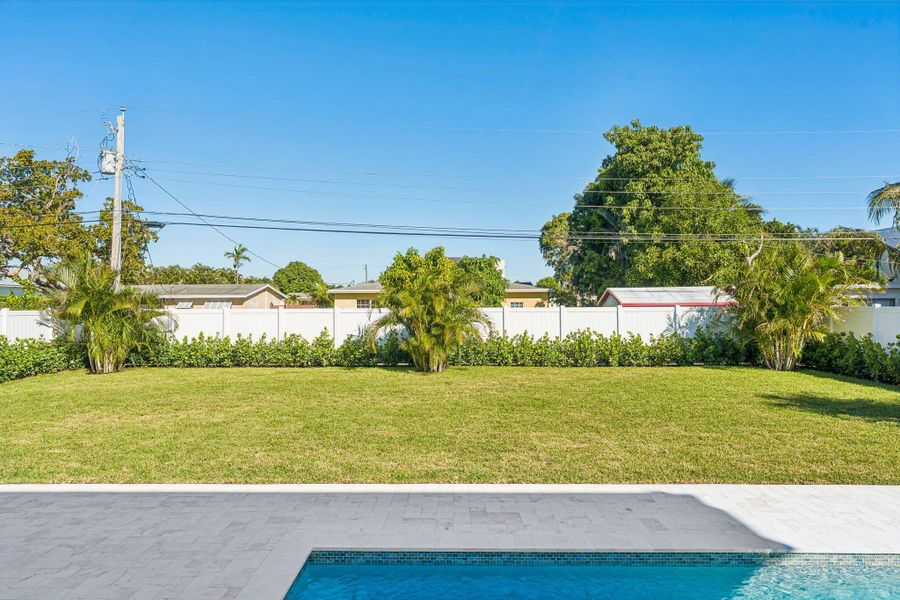 261 NW 8th St Boca Raton FL 65