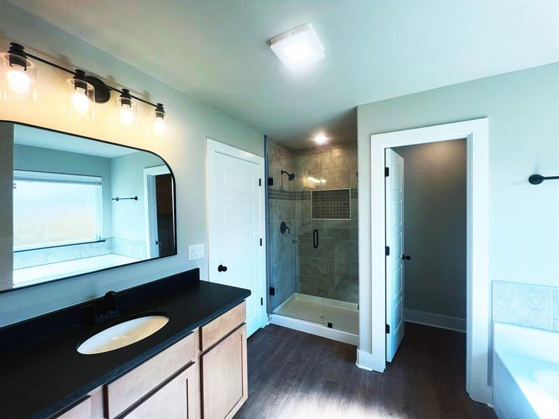 Furnished interior view inside a new home in Washington Meadows, Sherman (Image 7).