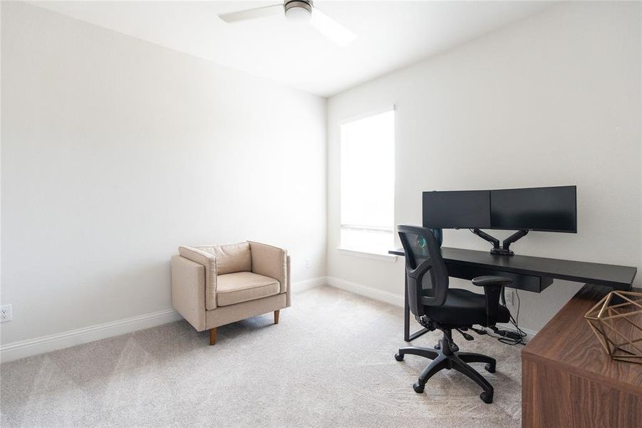 Furnished interior view inside a new home in , Irving (Image 28).