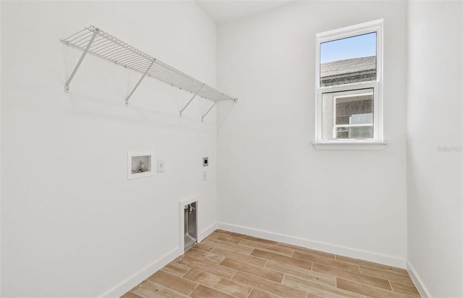 Spacious, unfurnished interior of a new home in Riversedge, Riverview (Image 19).