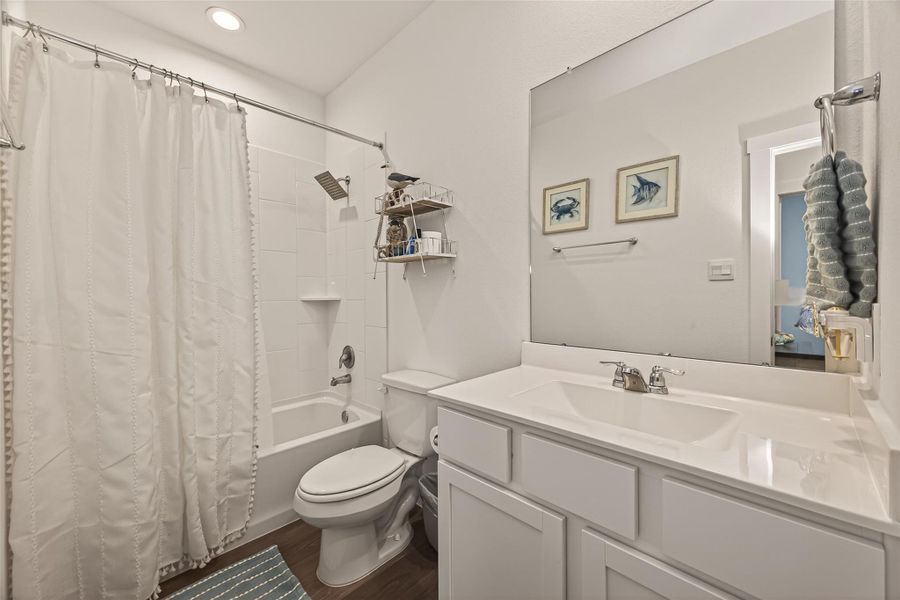 Furnished interior view inside a new home in Westland Ranch 50' Homesites, League City (Image 32).