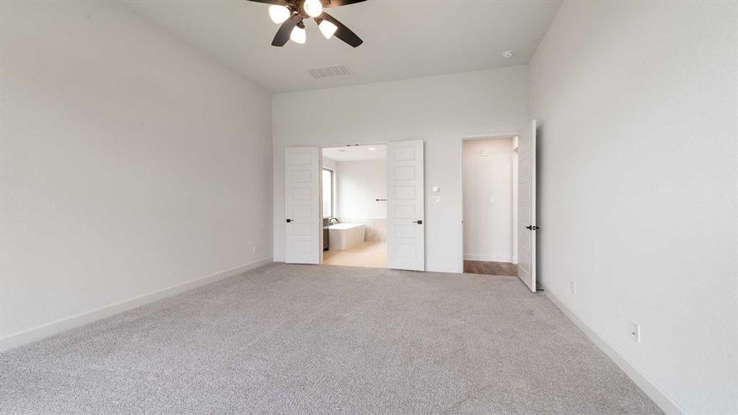 Spacious, unfurnished interior of a new home in The Lakes Of Somercrest 60', Midlothian (Image 25). Spacious, unfurnished interior of a new home in The Lakes Of Somercrest 60', Midlothian (Image 25).