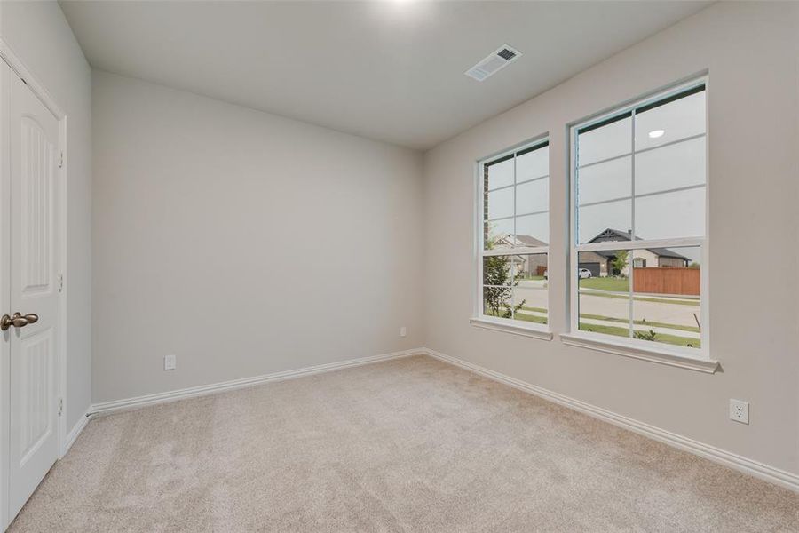Spacious, unfurnished interior of a new home in Northstar, Haslet (Image 22).