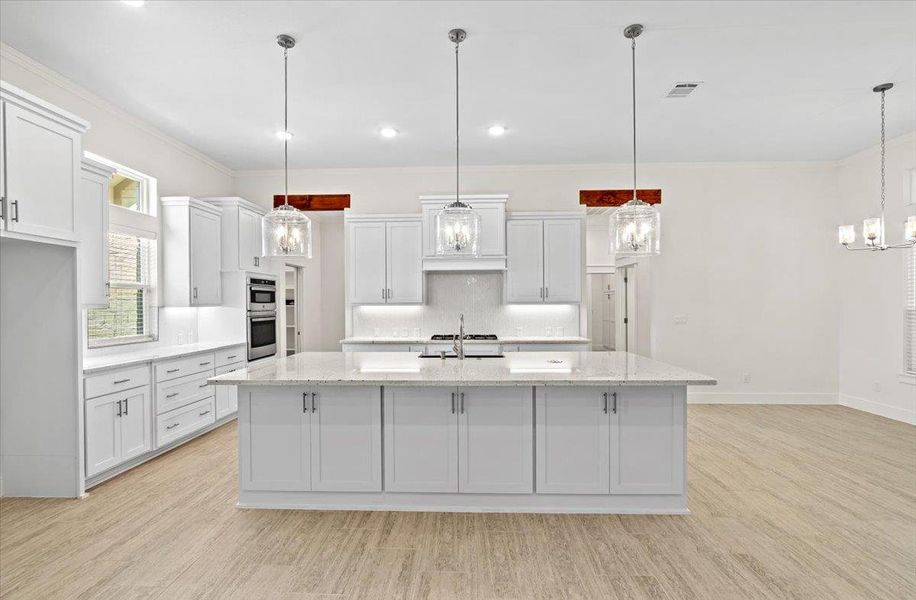 Furnished interior view inside a new home in , Salado (Image 4).