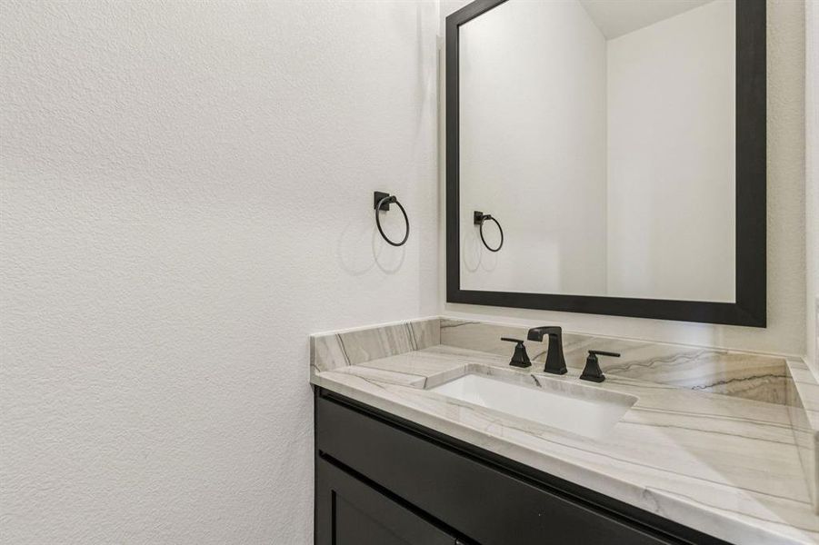 23-2119Verona_023 23-2119Verona_023