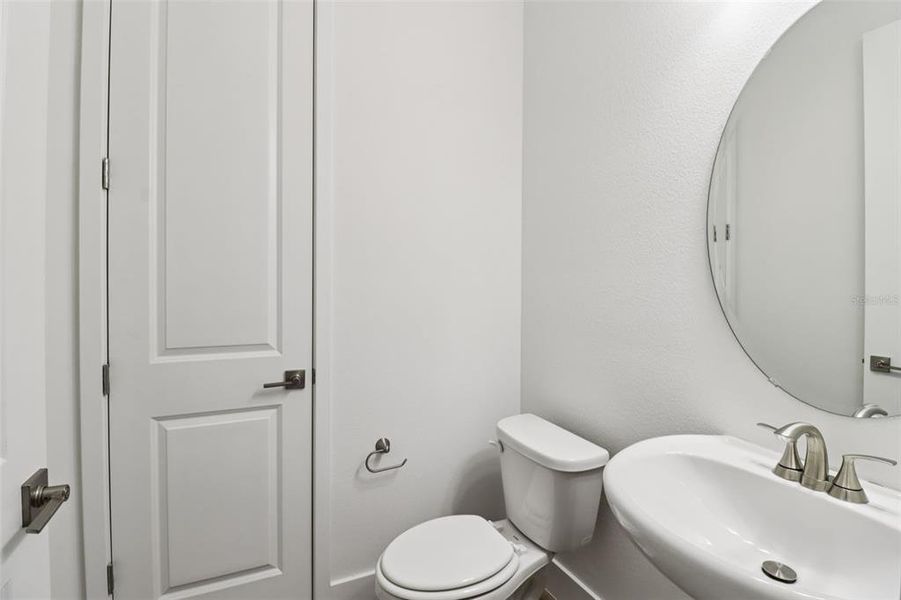 Furnished interior view inside a new home in Ridgehaven - Reserve Series, Ormond Beach (Image 10).