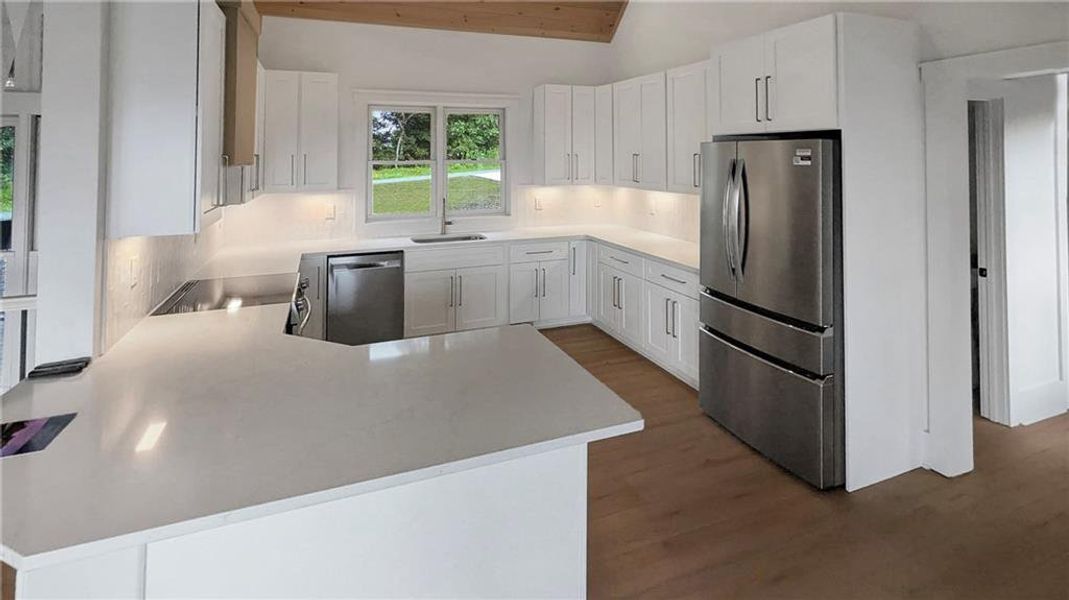 Furnished interior view inside a new home in , Jasper (Image 4).