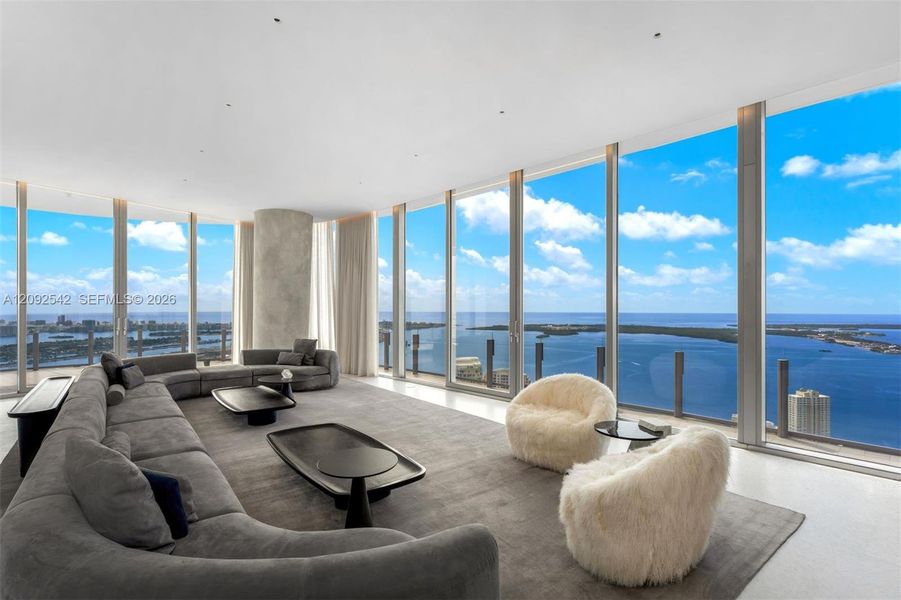 Condo located in Miami, FL showcasing its design and architecture (Image 1). Condo located in Miami, FL showcasing its design and architecture (Image 1).