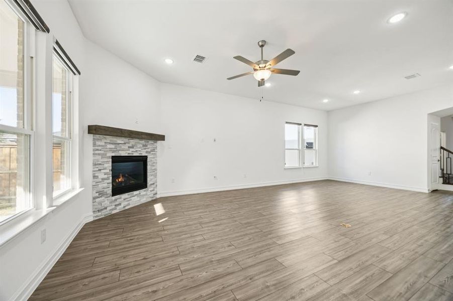Spacious, unfurnished interior of a new home in , McKinney (Image 25). Spacious, unfurnished interior of a new home in , McKinney (Image 25).