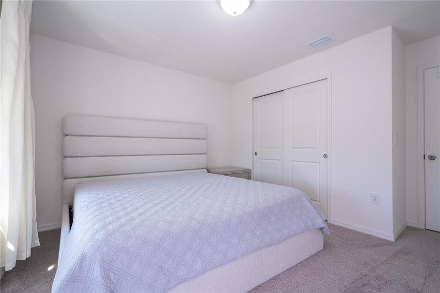 Furnished interior view inside a new home in , Clermont (Image 49). Furnished interior view inside a new home in , Clermont (Image 49).