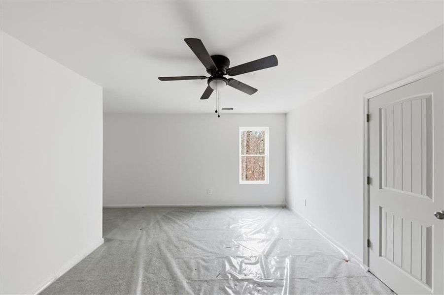 Spacious, unfurnished interior of a new home in , Carrollton (Image 22).
