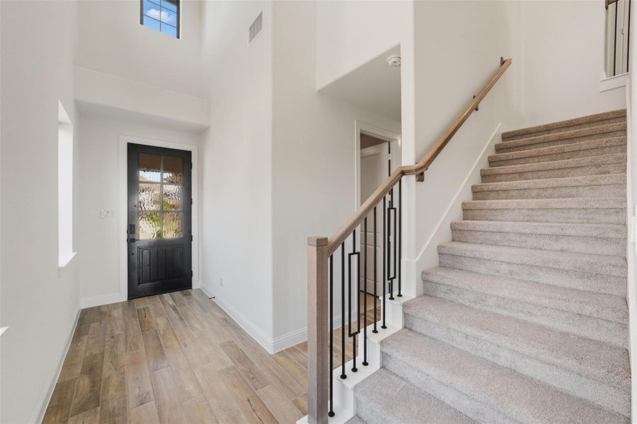 Spacious, unfurnished interior of a new home in Sienna 40', Missouri City (Image 27). Spacious, unfurnished interior of a new home in Sienna 40', Missouri City (Image 27).