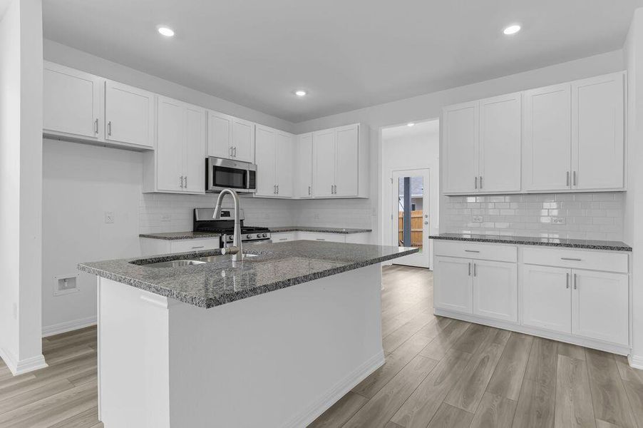 6008 Alfred Acres - Ready Now!