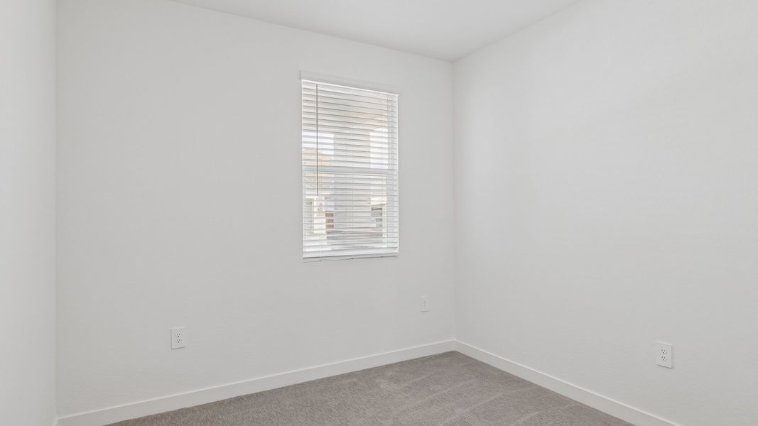 Spacious, unfurnished interior of a new home in The Ridge at Stone Butte, Phoenix (Image 13).