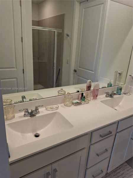 Close-up of interior finishes inside a home in , Palm Bay (Image 14). Close-up of interior finishes inside a home in , Palm Bay (Image 14).