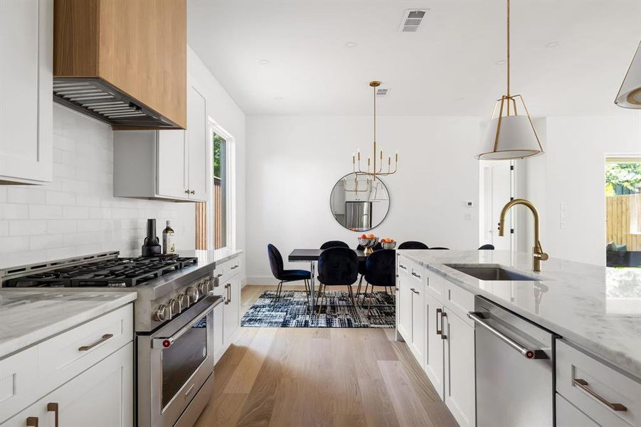 Furnished interior view inside a new home in , Dallas (Image 6).