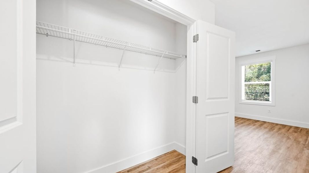 Spacious, unfurnished interior of a new home in The Arbor Townhomes, Kingsport (Image 14).