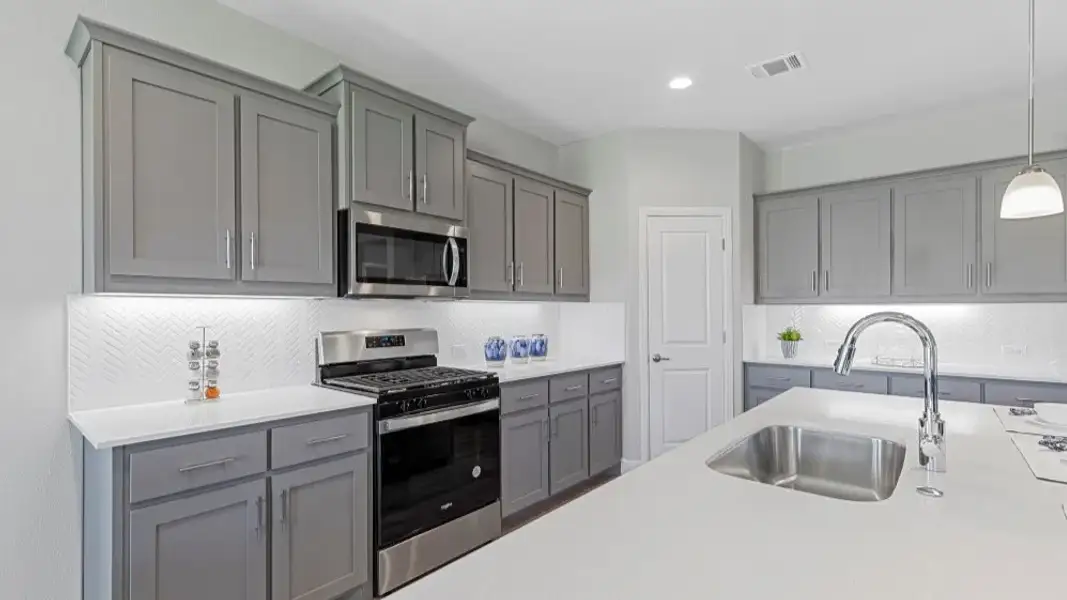 Furnished interior view inside a new home in Bluestem, Rhome (Image 8).