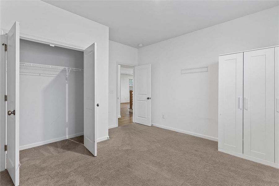 Spacious, unfurnished interior of a new home in Alcovy Trace, Lawrenceville (Image 17).