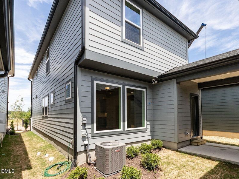 032-1280x960-exterior 032-1280x960-exterior