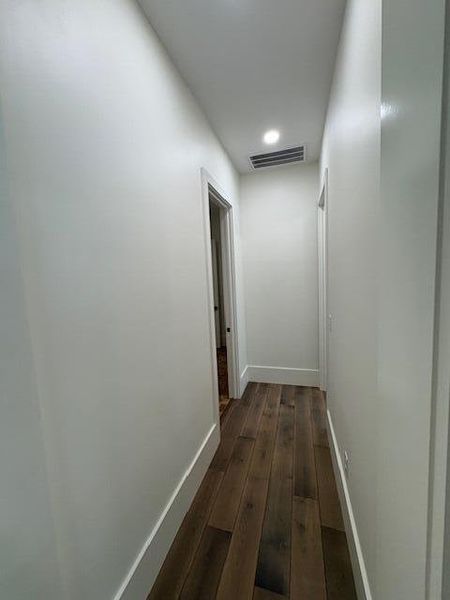 Spacious, unfurnished interior of a new home in , Johns Island (Image 48).