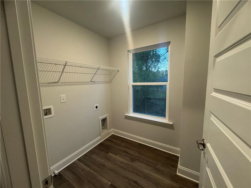 Spacious, unfurnished interior of a new home in The Fields of Walnut Creek, Pendergrass (Image 12). Spacious, unfurnished interior of a new home in The Fields of Walnut Creek, Pendergrass (Image 12).