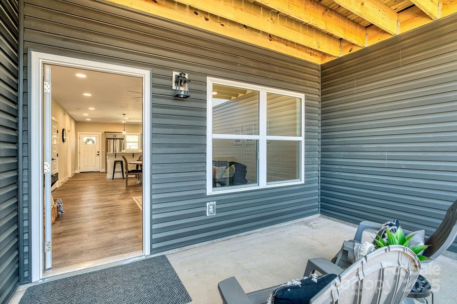 Image 22 of a home in .