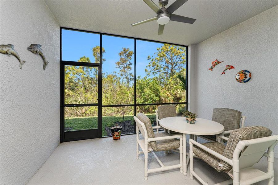 Furnished interior view inside a new home in Heritage Landing: Veranda Condominiums, Punta Gorda (Image 15).