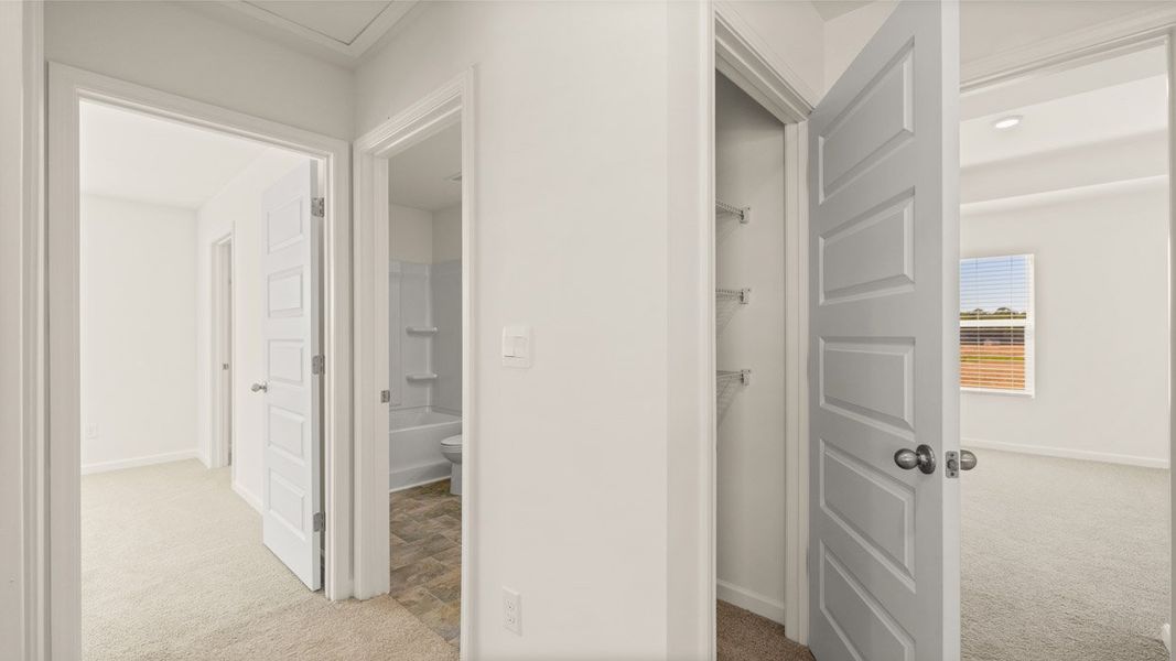 Representative unfurnished interior of a home built from the Aisle by D.R. Horton in Shoal Creek, Hampton (Image 22).
