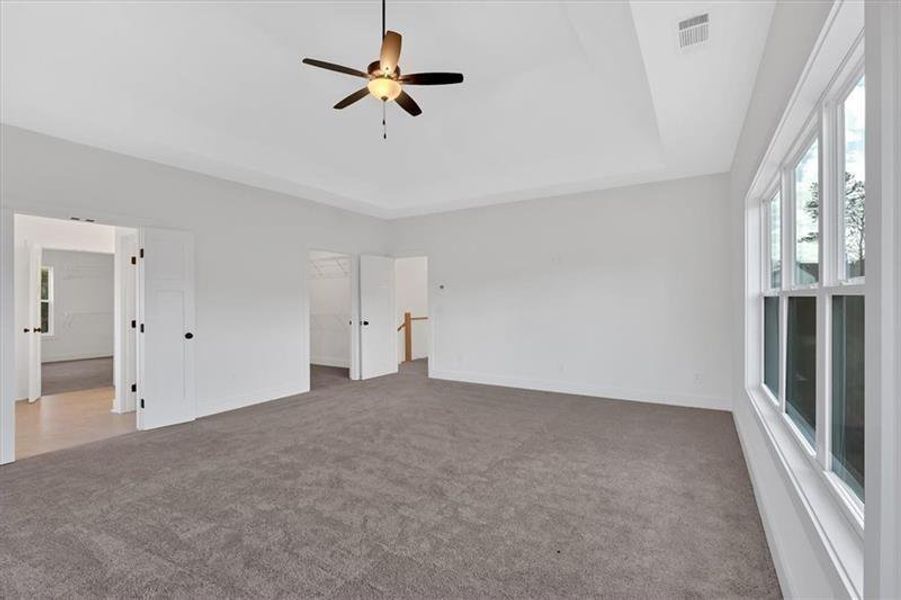Spacious, unfurnished interior of a new home in , Cartersville (Image 32).