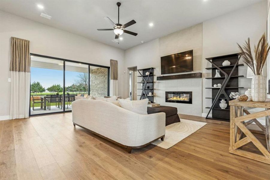 Furnished interior view inside a new home in Heritage, McLendon-Chisholm (Image 21). Furnished interior view inside a new home in Heritage, McLendon-Chisholm (Image 21).