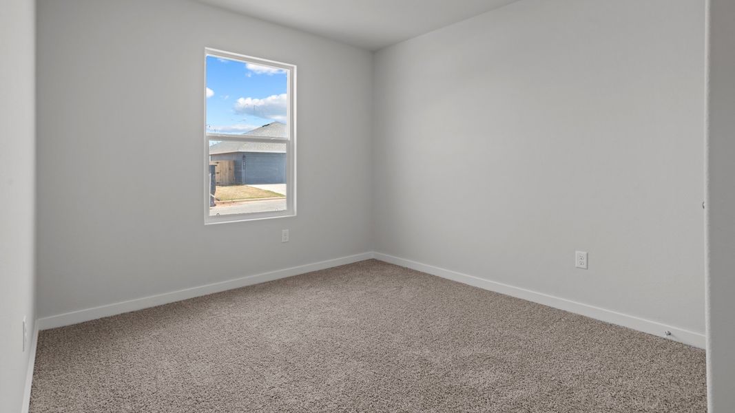 Representative unfurnished interior of a home built from the ASHBURN by D.R. Horton in Hampton Hills, Abilene (Image 19).